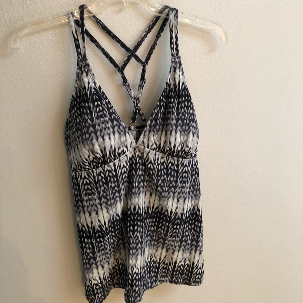 Athlete tankini top